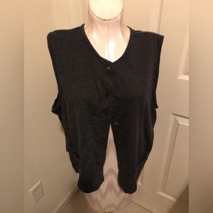 New Pallette vest nwt size m/l charcoal $78